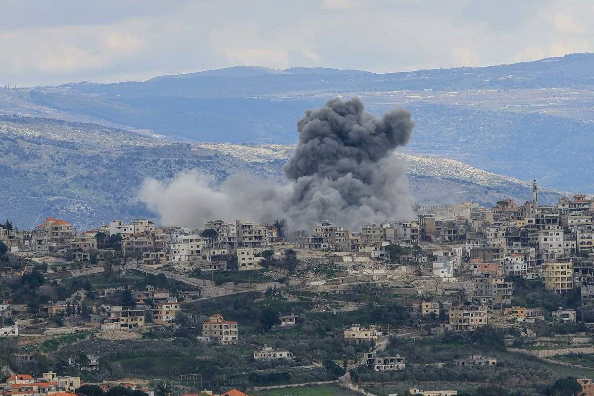 5 killed, 7 wounded in Israeli airstrike on Southern Lebanon