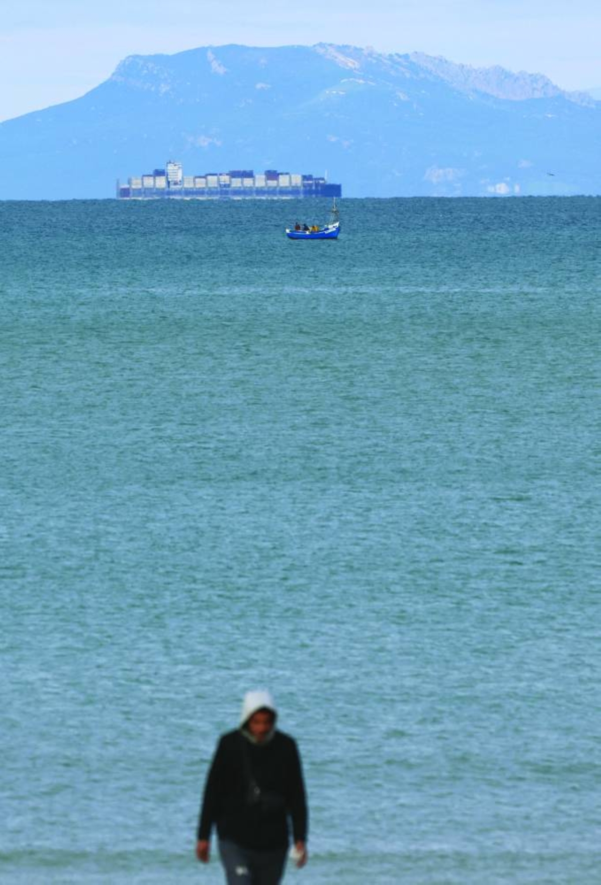 The current regional crisis serves as a stark reminder that even the most carefully negotiated contracts operate within a broader geopolitical environment. Infrastructure development across the Middle East continues to accelerate, but global tensions mean that disruption can never be entirely ruled out. (Reuters)