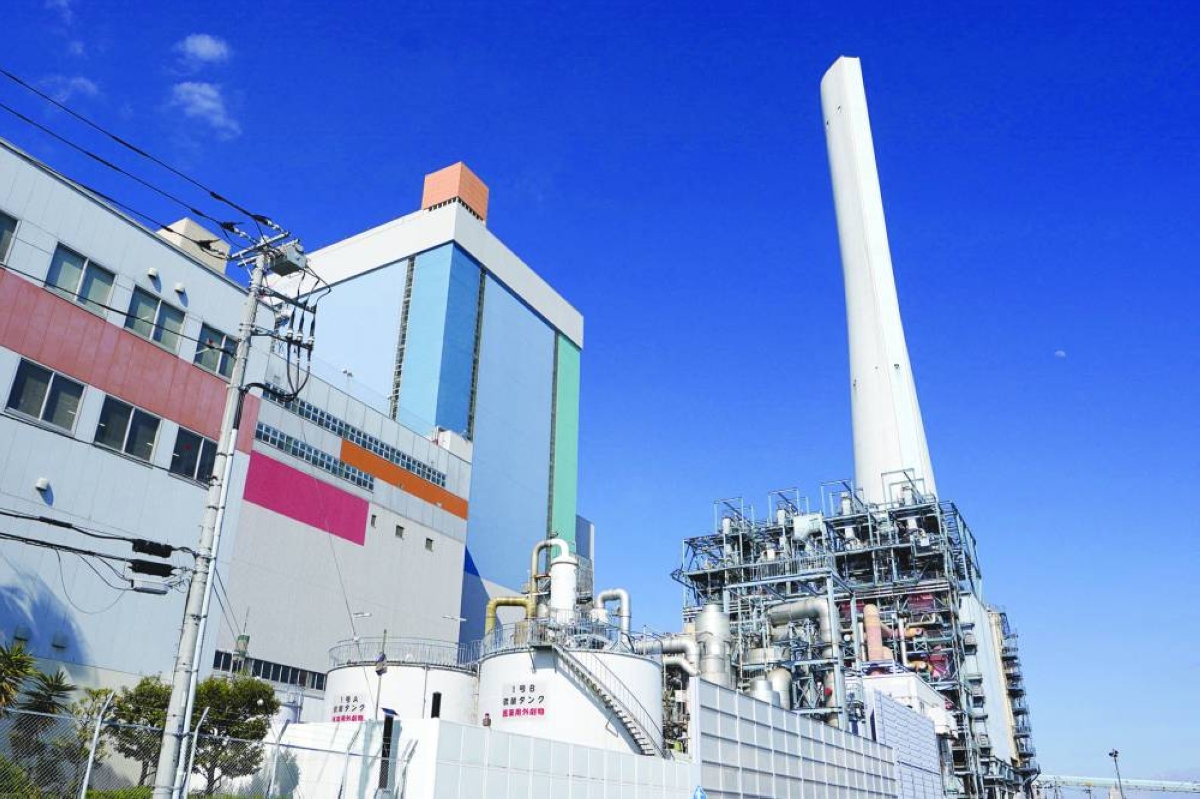 Isogo Thermal Power Station, a coal-fired power plant operated by the Electric Power Development Co, Ltd, is seen in Yokohama, Kanagawa Prefecture, yesterday. (AFP)