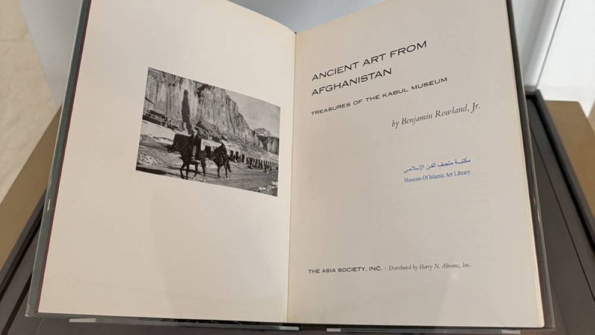 
Afghanistan: Crossroads of Culture and Lives highlights Afghanistan’s rich history, social life, and cultural traditions. 