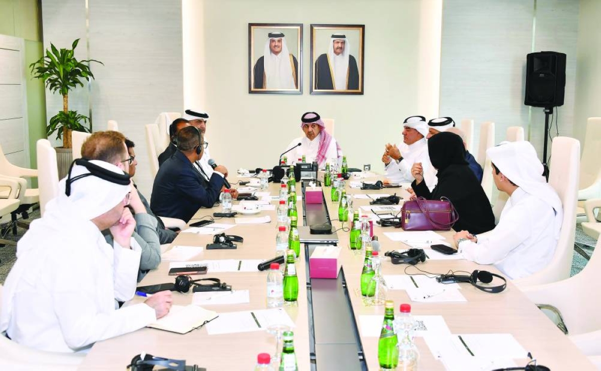 The participants during the meeting.