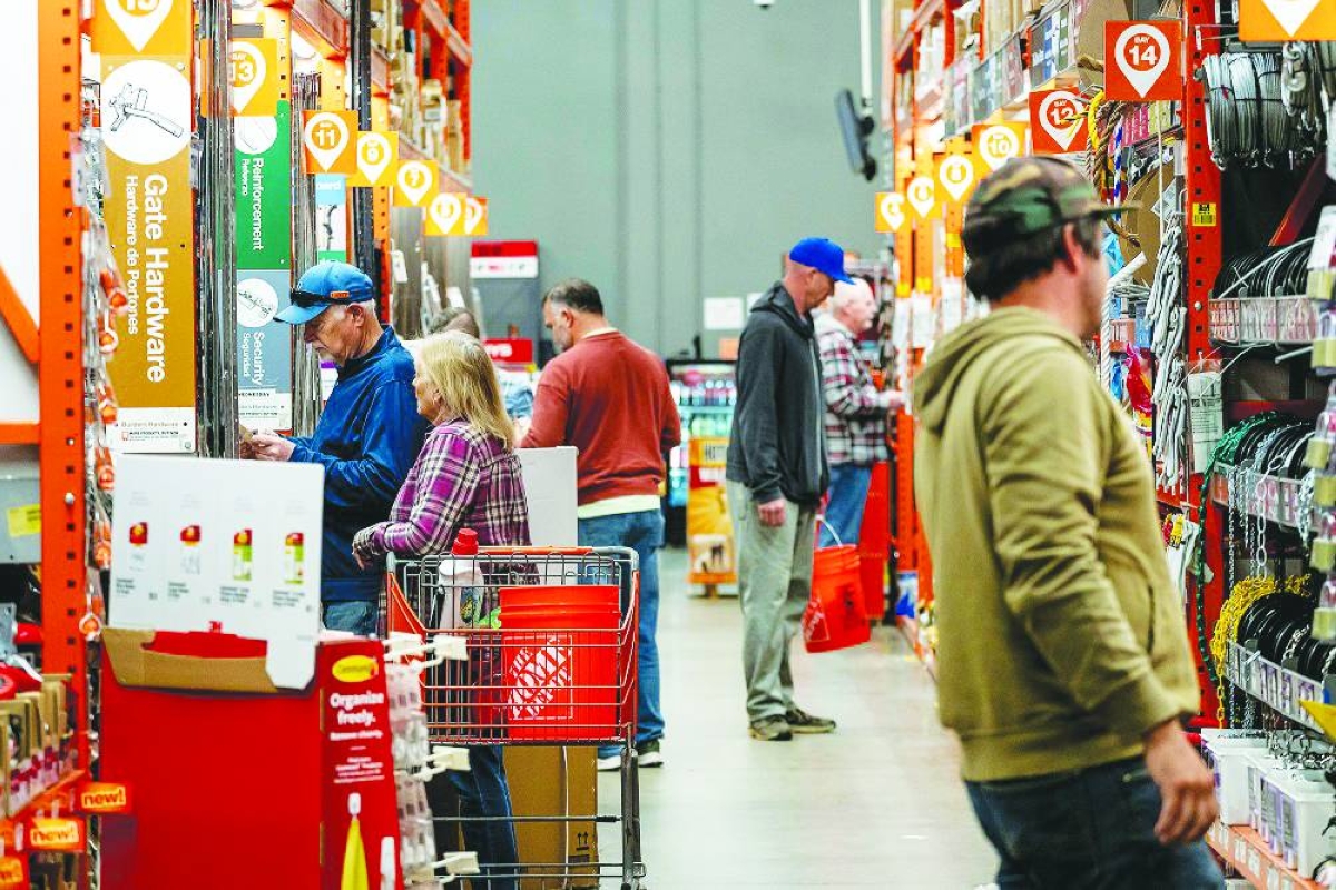Consumers at a super market in Texas. US consumer prices increased by the most in nearly four years in March ‌as the war with Iran led to a record surge in the cost of gasoline and diesel.