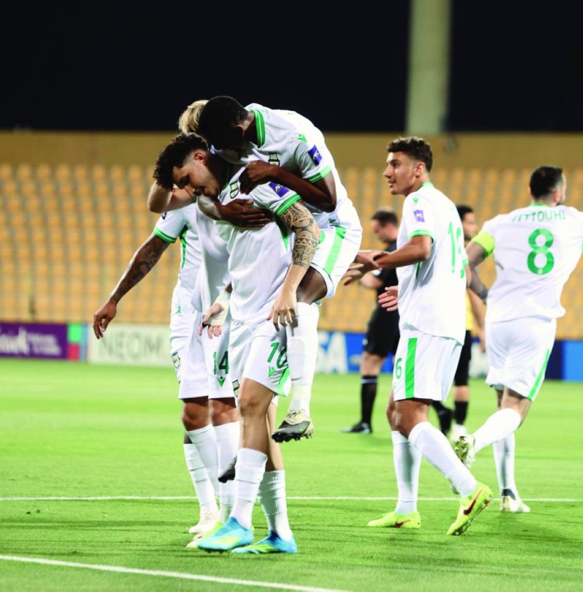 Al Ahli booked their place in the last four with a convincing 3-1 victory over Jordan’s Al Hussein in the quarter-finals.