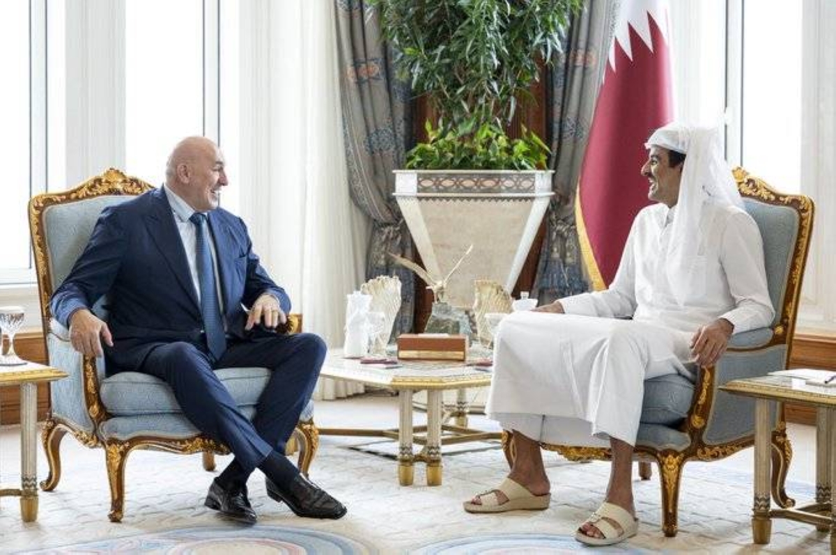 HH the Amir receives Italy's Defence Minister