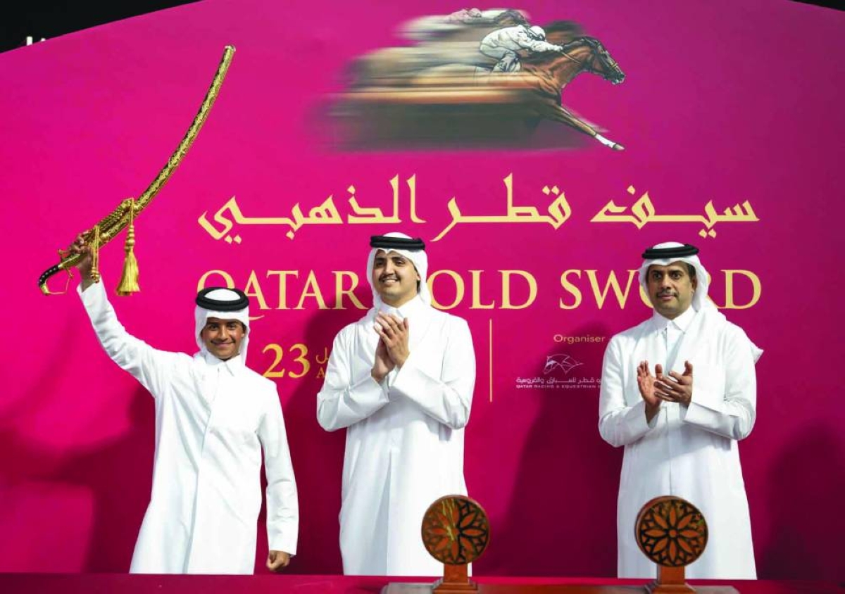 His Excellency Sheikh Thani bin Hamad al-Thani awarded the Qatar Gold Sword to His Excellency Sheikh Jassim bin Tamim al-Thani after Chdia’s victory at Al Rayyan Racecourse Thursday. 
PICTURES: Juhaim