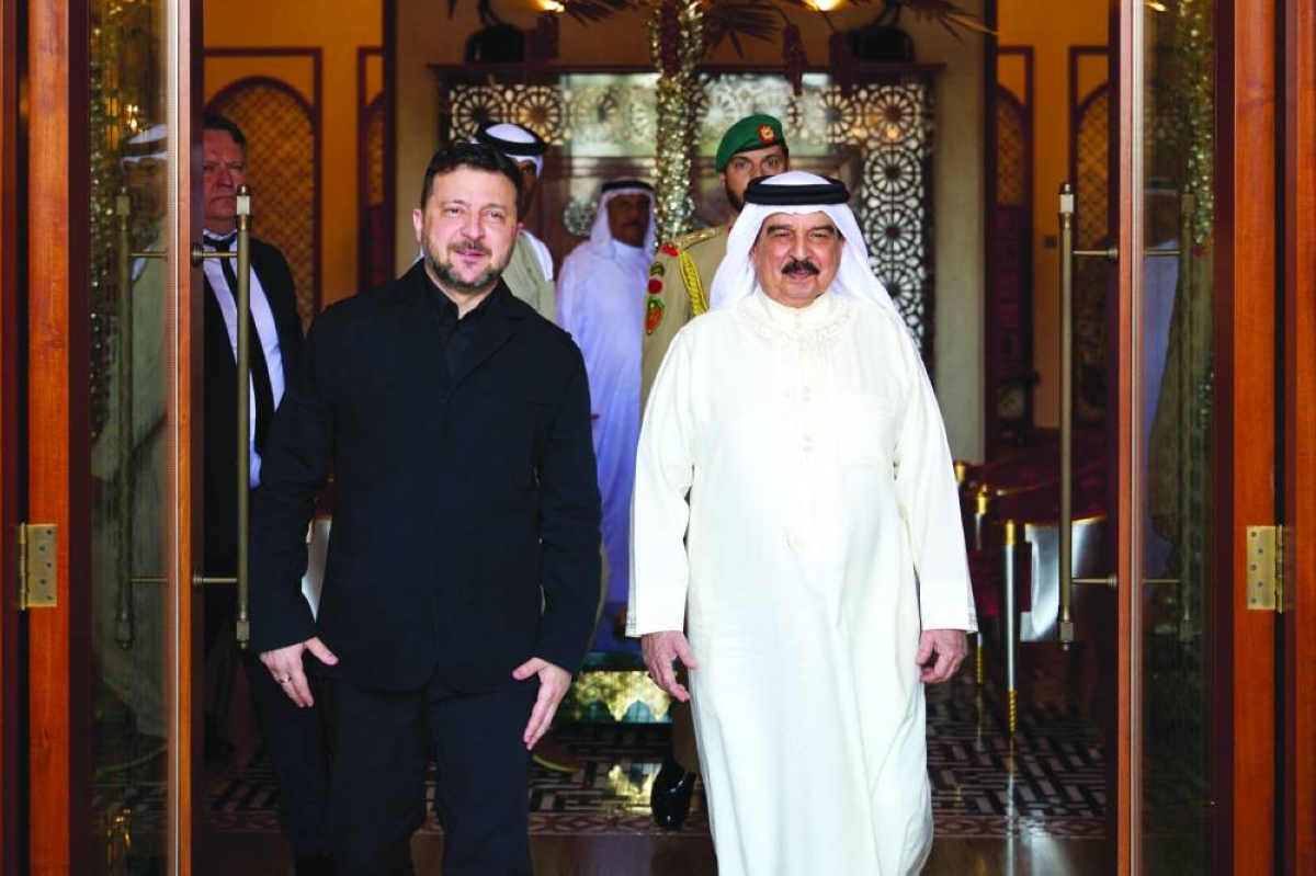 Ukraine's President Volodymyr Zelensky (L) and Bahrain's King Hamad bin Isa Al Khalifa chatting ahead of their meeting in Manama on May 5, 2026. (AFP)