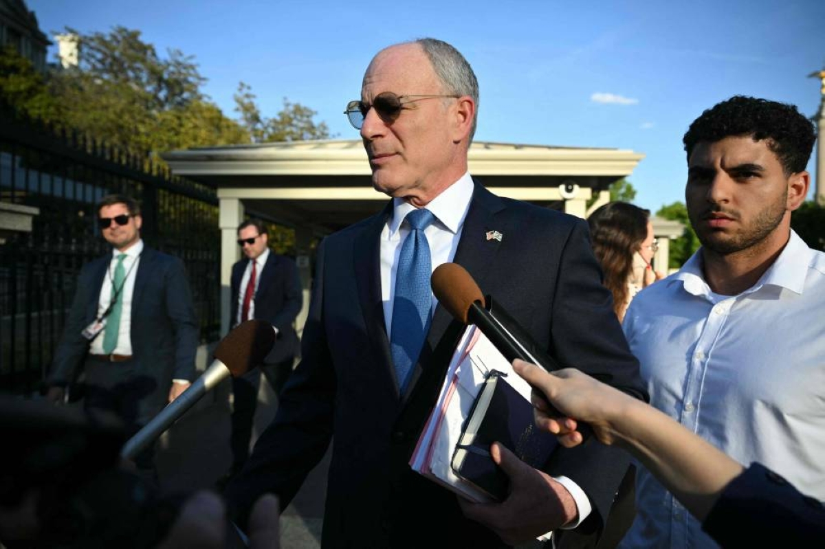 (FILES) Israel's ambassador to the United States Yechiel Leiter speaks to reporters after a meeting at the White House in Washington, DC on April 23, 2026. Lebanon's Simon Karam and Israel's Yechiel Leiter, both political veterans with entrenched views, will come face to face in Washington for talks on May 14 after decades in a state of war. Lebanon and Israel have no formal ties, but the US president is hoping for a historic breakthrough even as Israeli forces remain deployed in south Lebanon to fight Iran-backed Hezbollah. (Photo by Mandel NGAN / AFP)