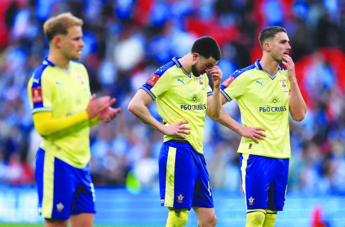 Southampton were on Tuesday expelled from the Championship play-off final after admitting to spying on a training session of semi-final opponents Middlesbrough.