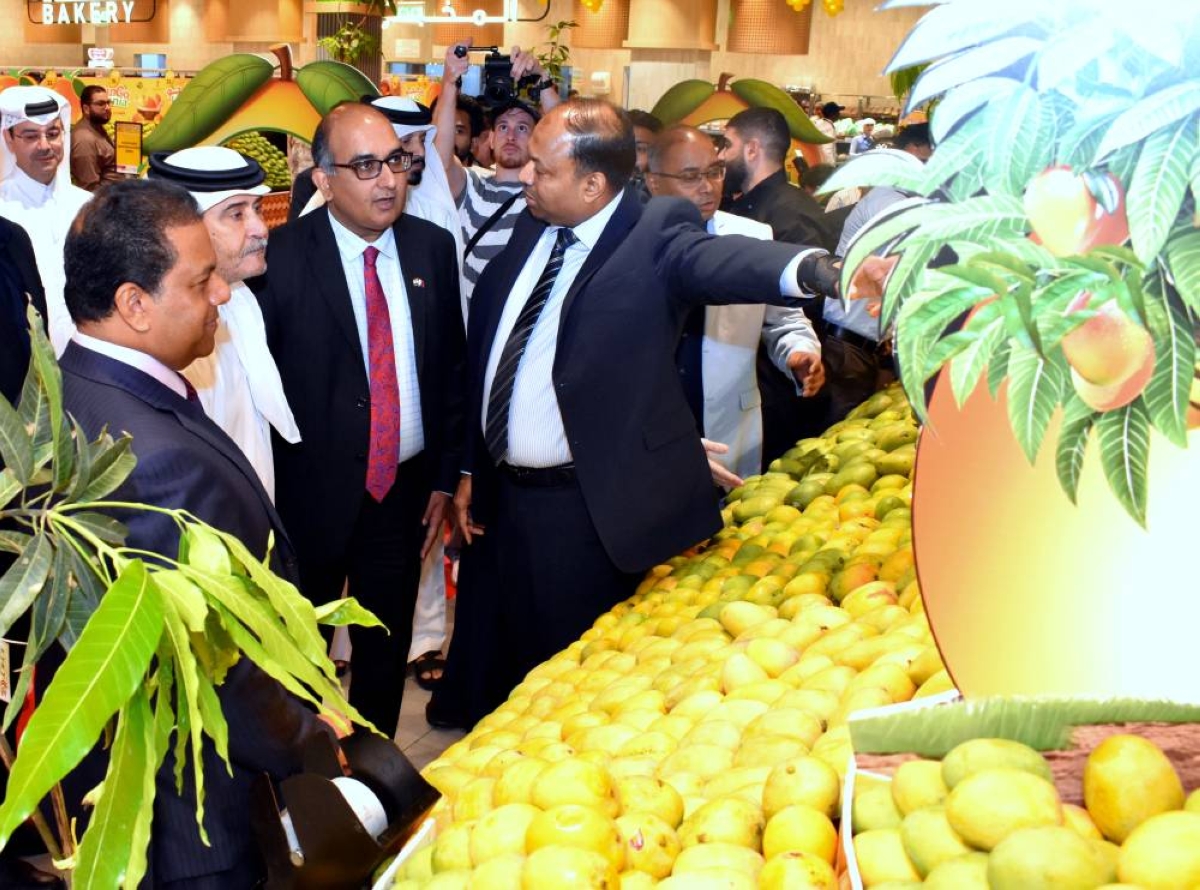LuLu is presenting more than 40 varieties of premium Indian mangoes sourced from various regions across India.