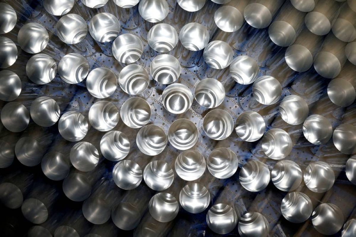 Canada turns from US to Europe as war propels aluminium higher