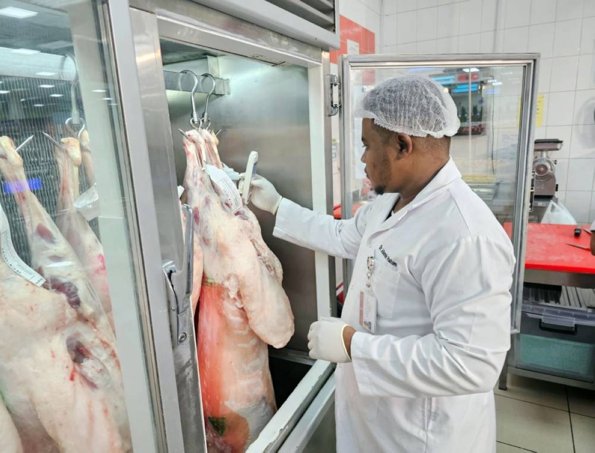 Ministry of Municipality concluded Eid Al Adha slaughterhouse inspections successfully