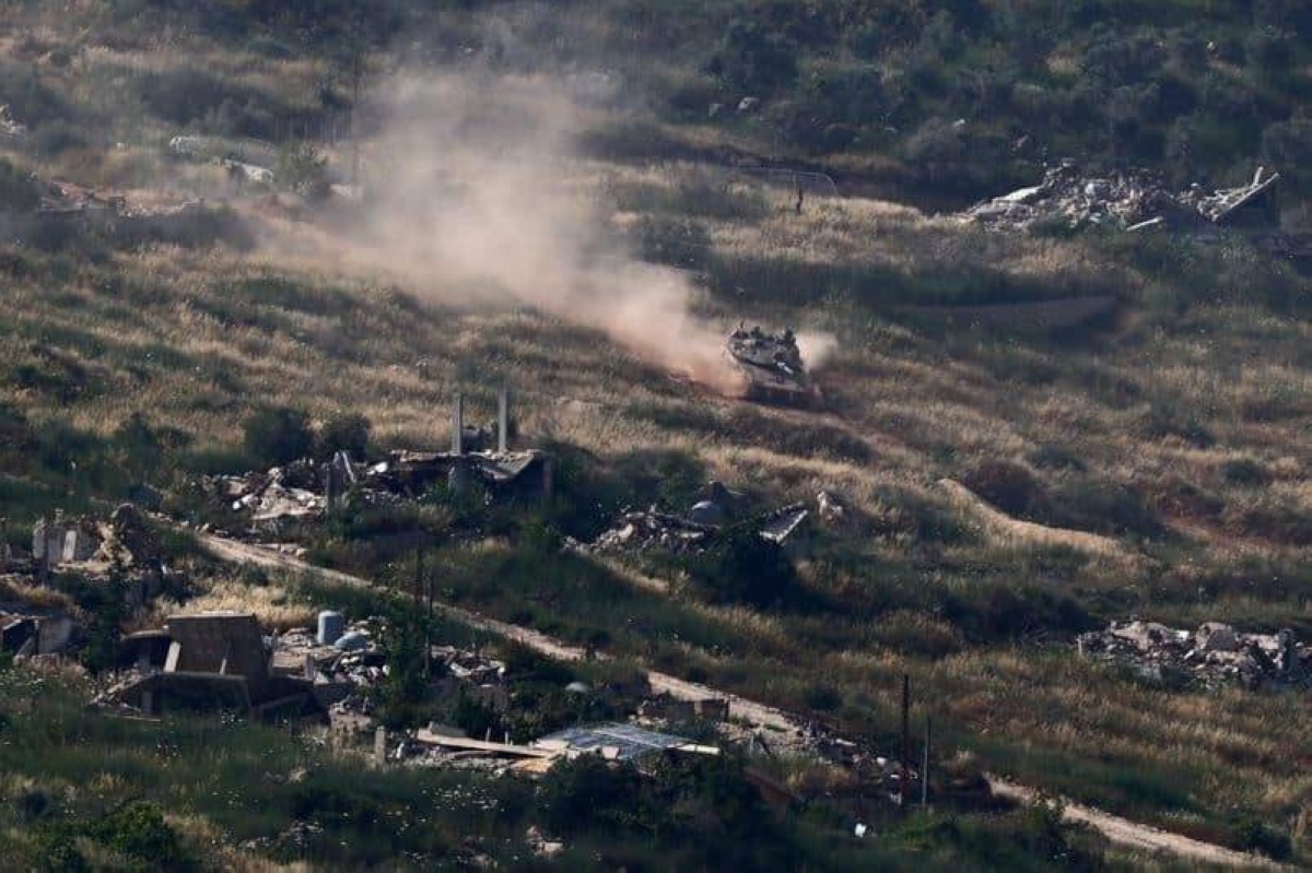 Israel's Netanyahu orders attacks in Beirut's southern suburbs