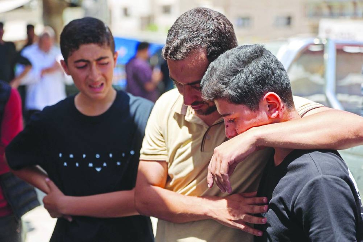 Israeli strikes kill 10 in Gaza