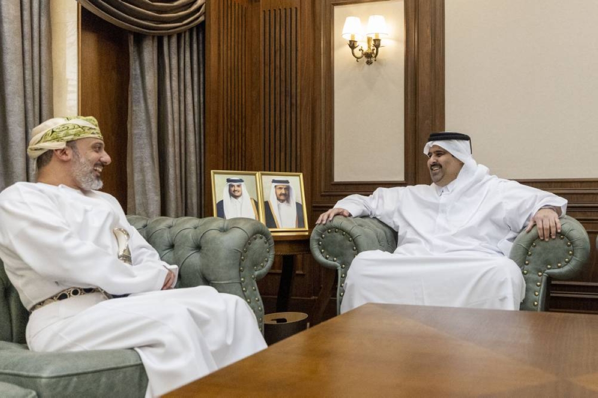 Chief of Qatar Media Corporation meets Oman’s ambassador