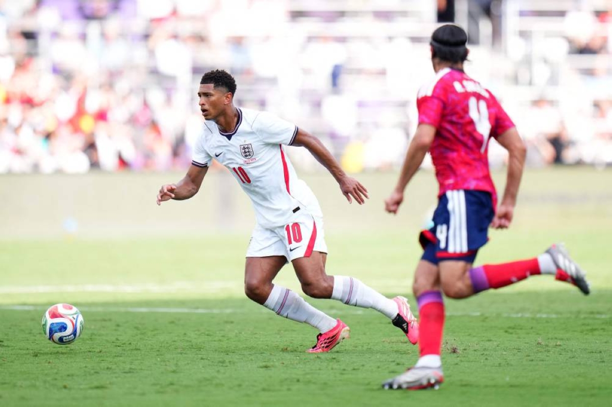 Whole England squad must feel 'loved' at World Cup: Bellingham