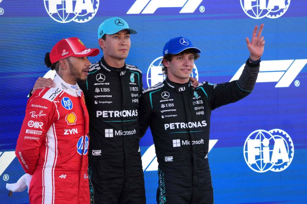 Russell back in 'the groove' as he takes pole for Barcelona Grand Prix