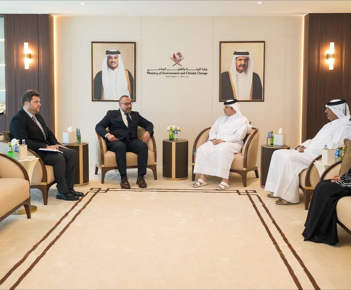 Minister of Environment and Climate Change Meets Chief of Mission of IOM in Qatar