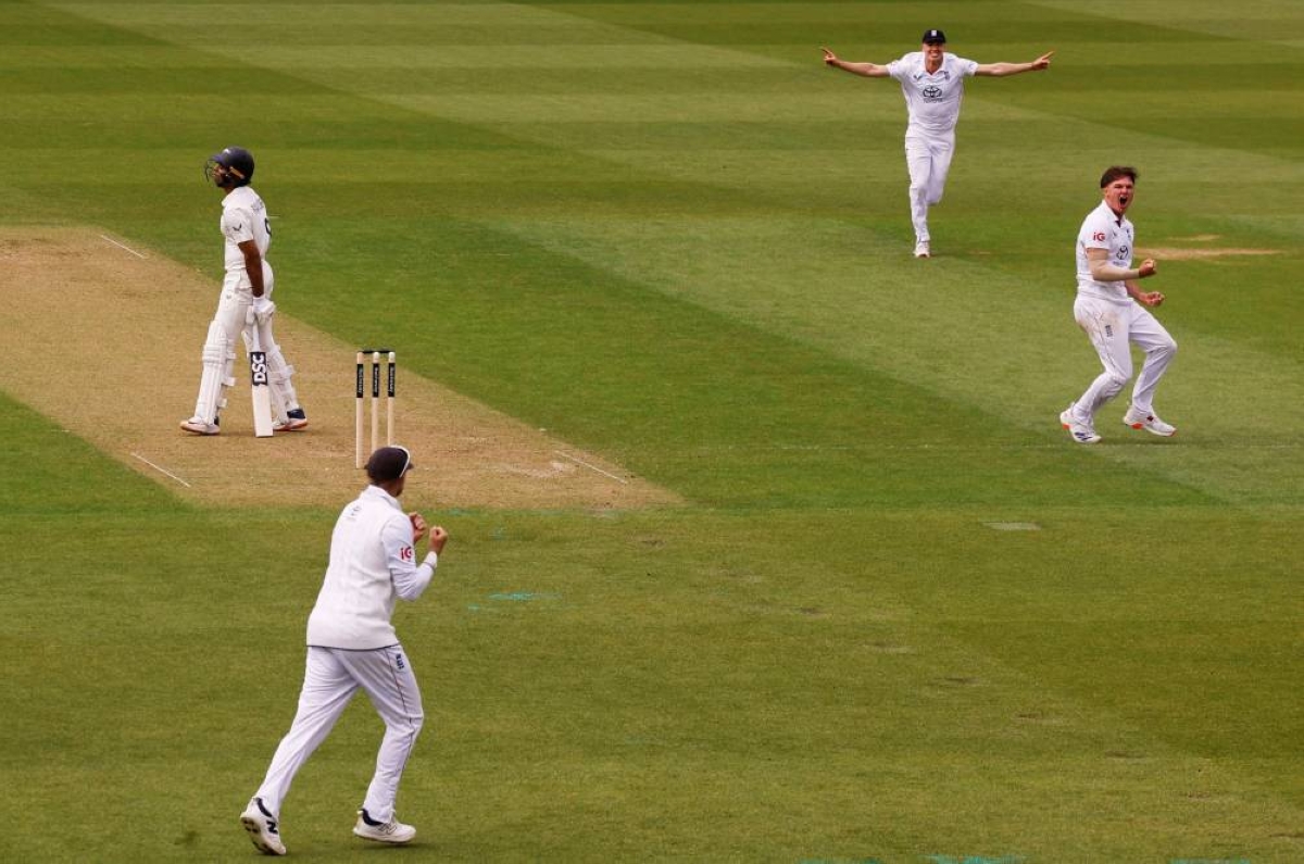 Blundell, Phillips lead New Zealand recovery against England