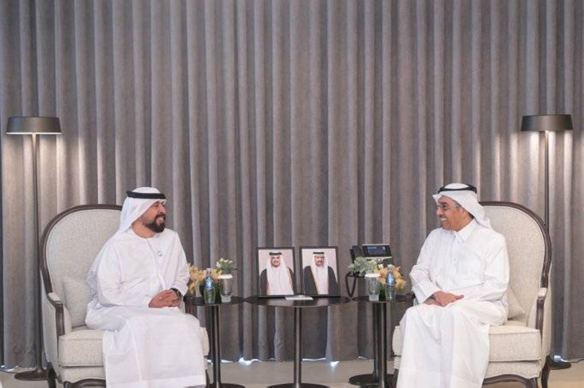 Minister of Labour meets UAE Ambassador