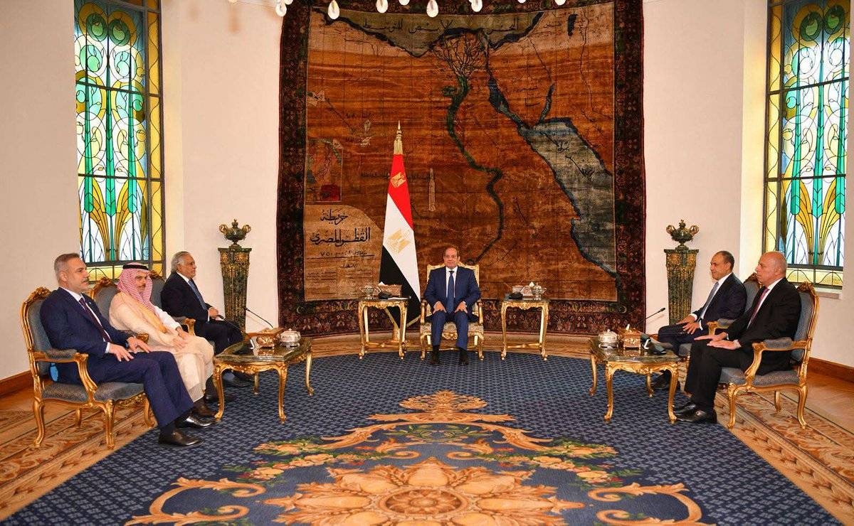 Egyptian President discusses regional developments with Saudi, Pakistani and Turkish FMs