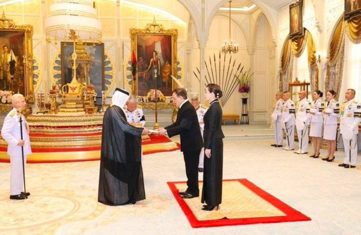 King of Thailand receives credentials of Qatar's Ambassador