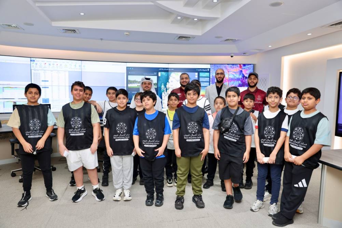 MoECC introduces summer programme students to its air quality monitoring efforts