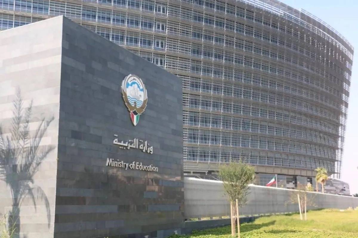 Kuwait orders closure of Iranian school amid regional conflict