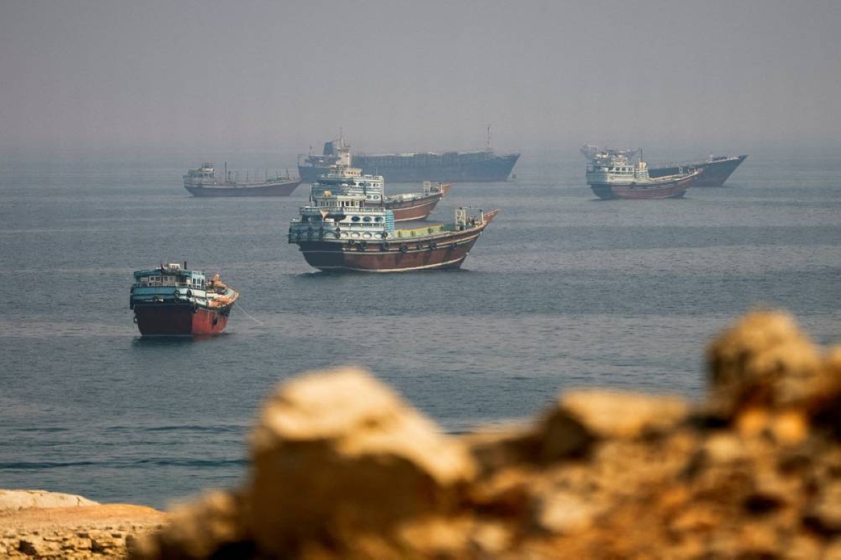 Rising shipping insurance costs prompt GCC importers to adapt transit routes
