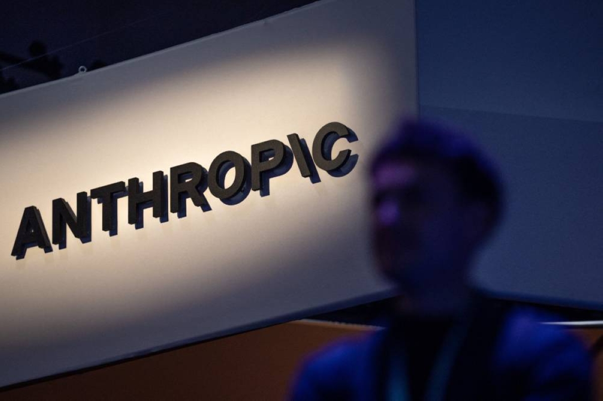 Anthropic Weighs New Model Release Ahead of IPO as OpenAI's Astra Narrows Its Enterprise Lead