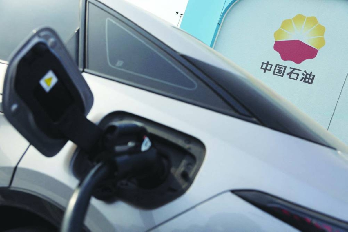 China's high-speed race for fast-charging EVs