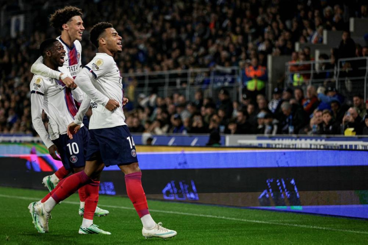 PSG fight back to beat Strasbourg after Dembele penalty miss