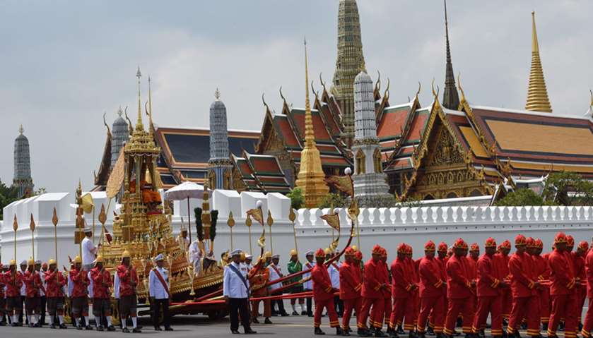 The Rajarot Noi, carrying the Supreme Patriarch, is pulled during the funeral procession
