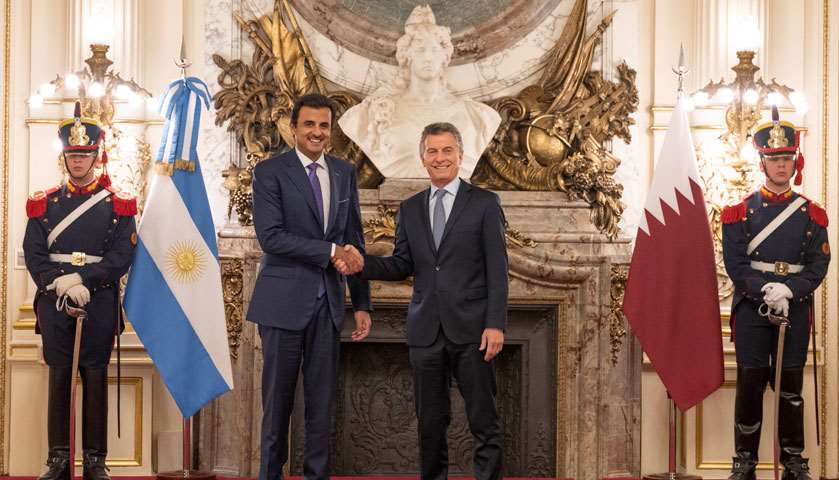 His Highness the Amir Sheikh Tamim bin Hamad al-Thani shakes hands with President Mauricio Macri