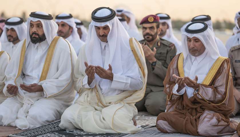 Amir performs Istisqaa (rain-seeking) prayer at Al-Wajbah prayer ground
