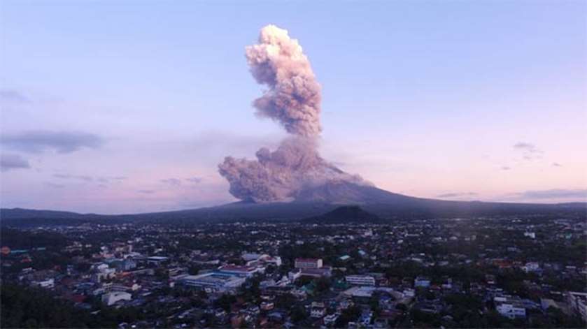 More residents fled the erupting volcano in the Philippines on Wednesday