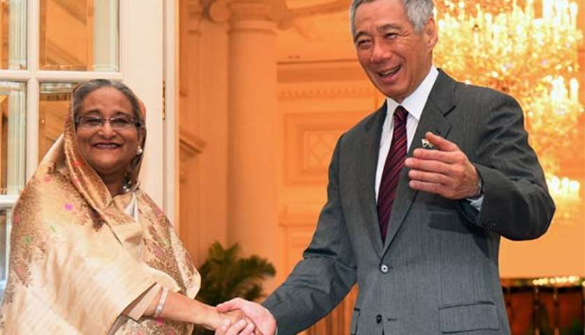 Sheikh Hasina, seen with Lee Hsien Loong, is in Singapore on a two-day official visit