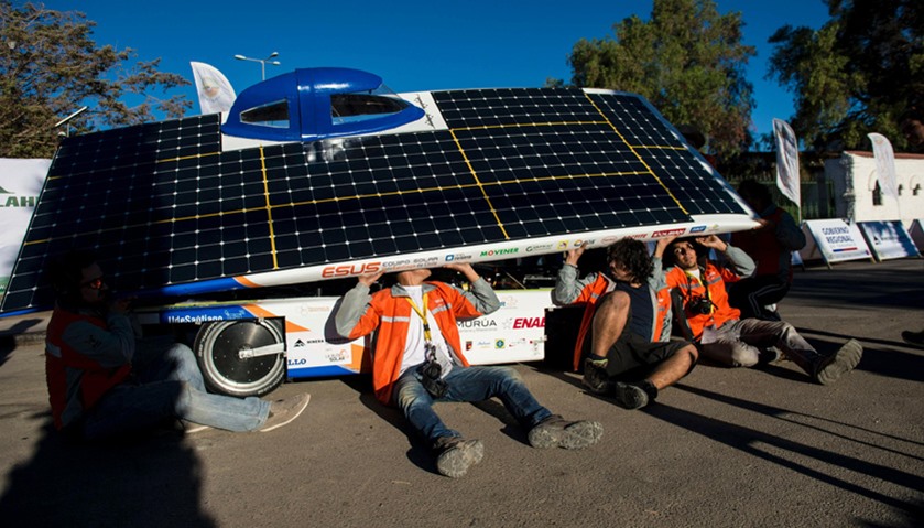 Members of the Chilean team Esus get ready to compete in the Atacama Solar Challenge