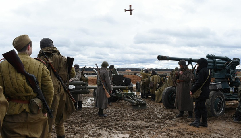 Reenactment to mark 72nd anniversary of victory in World War II near Moscow