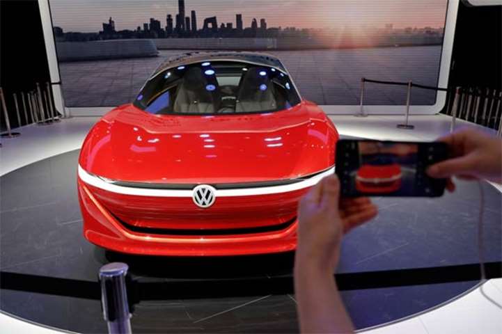 Volkswagen\'s I.D. Vizzion model is on display at the motor show in Beijing