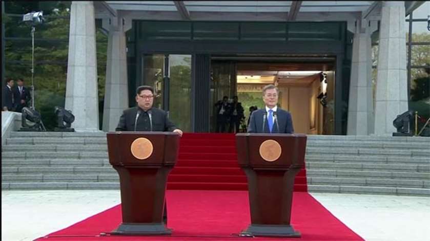 Kim Jong Un delivers a joint statement with Moon Jae-in during the inter-Korean summit on Friday