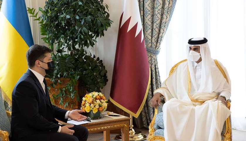 His Highness the Amir Sheikh Tamim bin Hamad Al-Thani holds talks with Ukraine president
