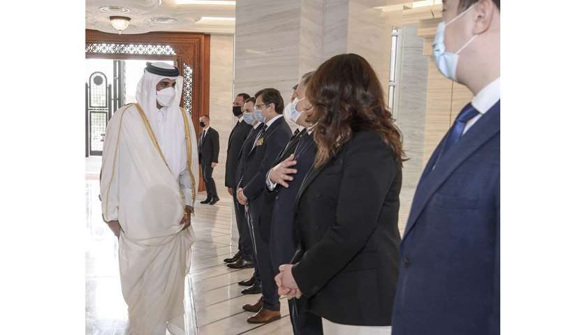 His Highness the Amir Sheikh Tamim bin Hamad Al-Thani receives the Ukraine delegation