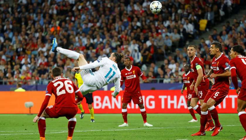 Real Madrid\'s Gareth Bale scores their second goal with a overhead kick