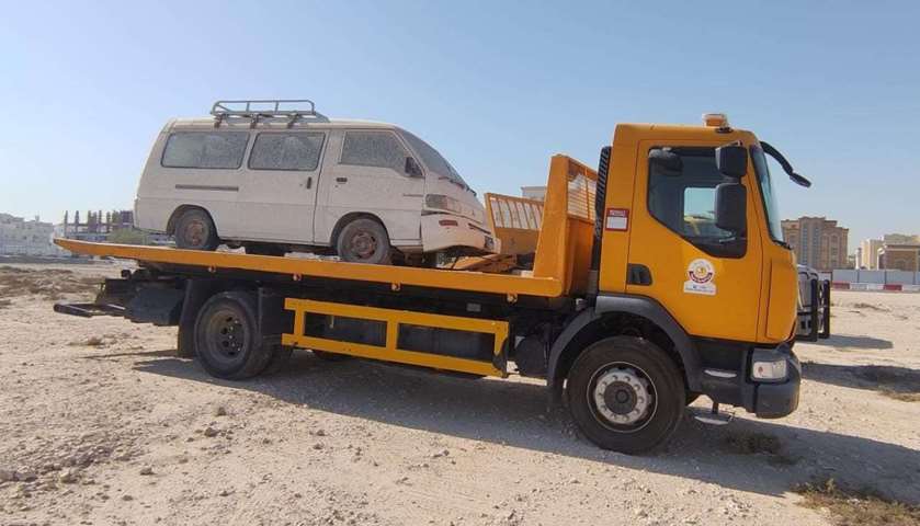 Drive to remove abandoned vehicles in  Al Wakra, Al Shamal