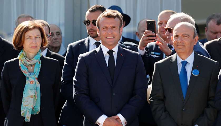 French President Emmanuel Macron, French Defence Minister Florence Parly and Chairman and CEO of Das