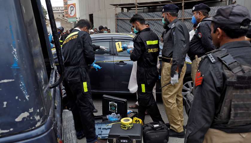 Pakistan Stock Exchange in Karachi attacked by armed men