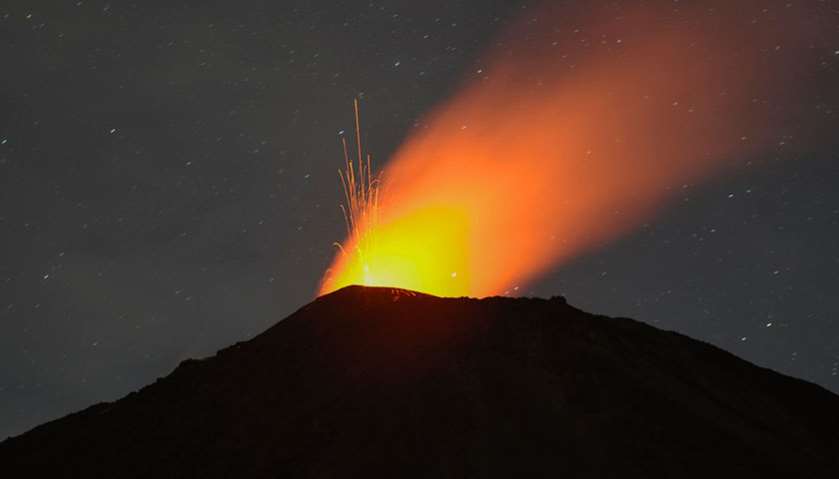 The Pacaya volcano in Guatemala City erupts