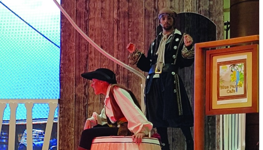 The Pirates\' well-designed and colourful costumes fascinate spectators