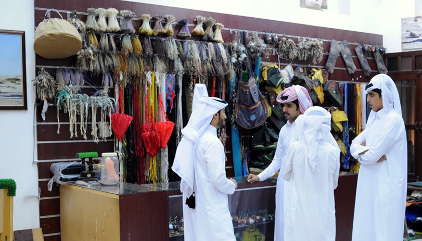 Market dedicated to falconry selling related equipment