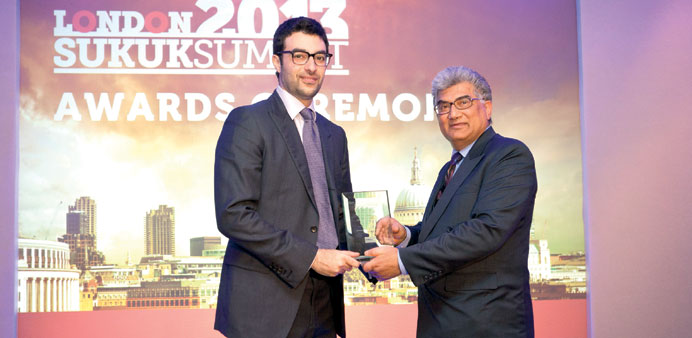 Al-Kawari with Mushtak Parker of Islamic Banker magazine.